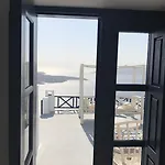Stilvi Apartment Fira (Santorini)